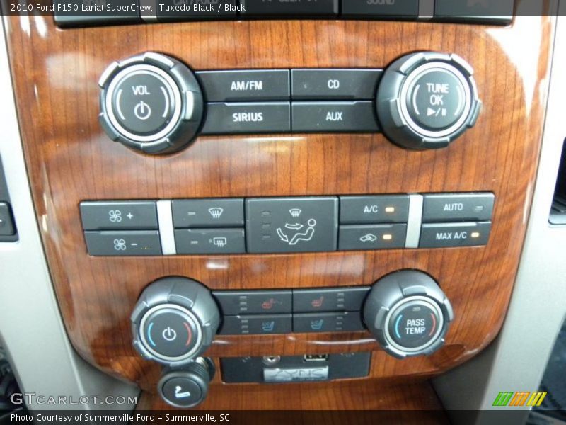 Tuxedo Black / Black 2010 Ford F150 Lariat SuperCrew