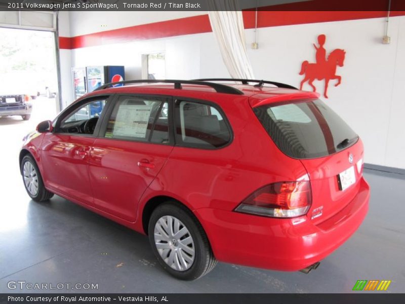 Tornado Red / Titan Black 2011 Volkswagen Jetta S SportWagen