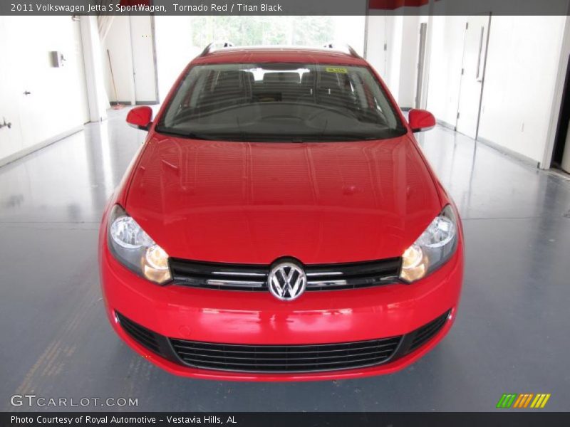 Tornado Red / Titan Black 2011 Volkswagen Jetta S SportWagen