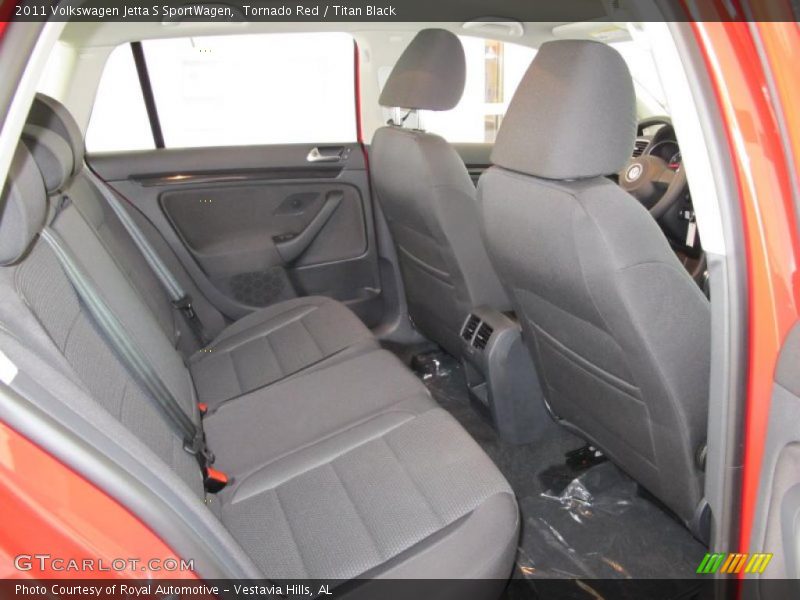 Tornado Red / Titan Black 2011 Volkswagen Jetta S SportWagen