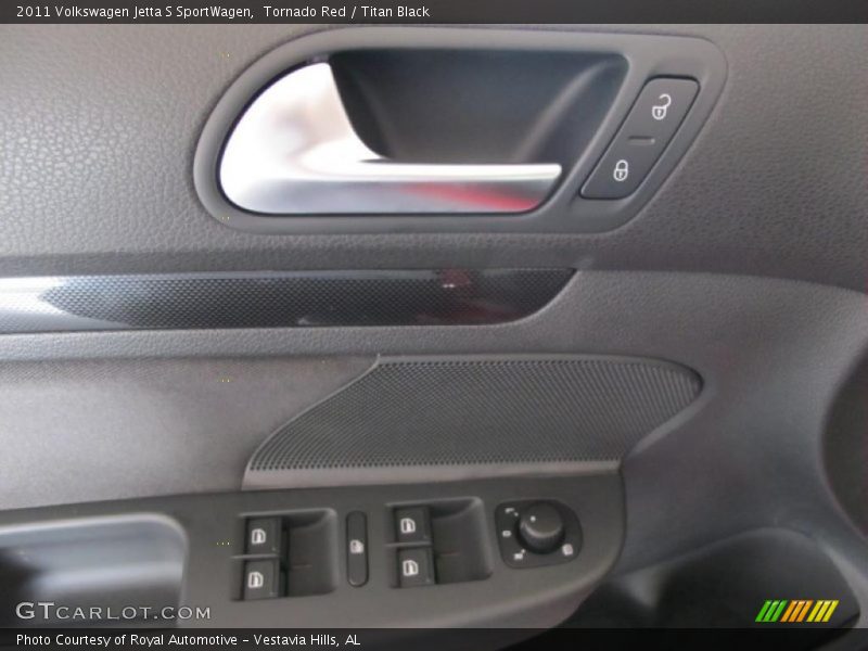 Tornado Red / Titan Black 2011 Volkswagen Jetta S SportWagen