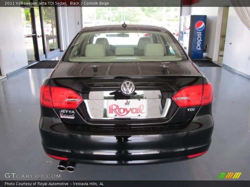 Black / Cornsilk Beige 2011 Volkswagen Jetta TDI Sedan