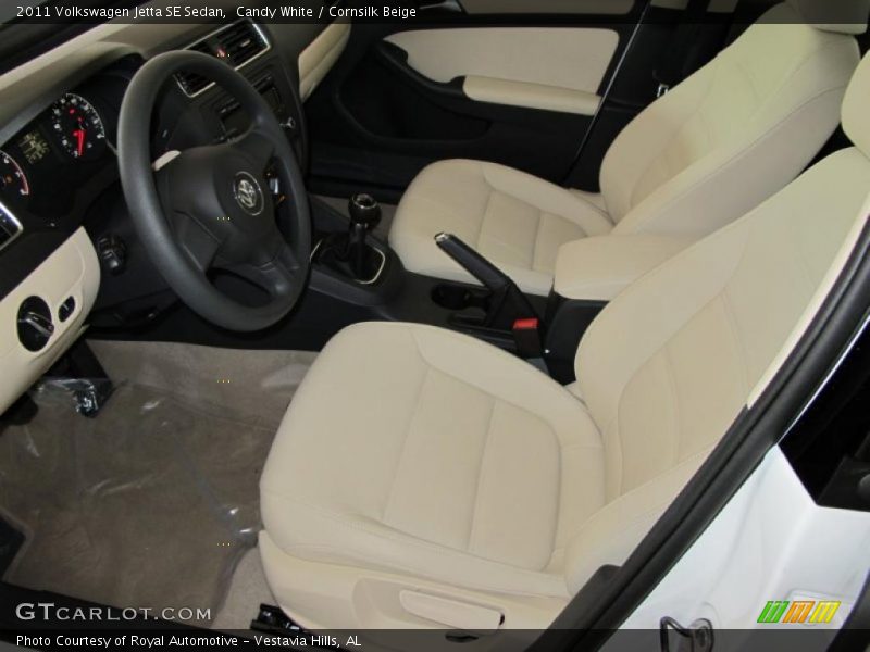 Candy White / Cornsilk Beige 2011 Volkswagen Jetta SE Sedan