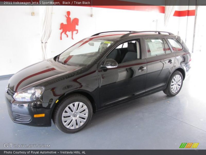 Black / Titan Black 2011 Volkswagen Jetta S SportWagen
