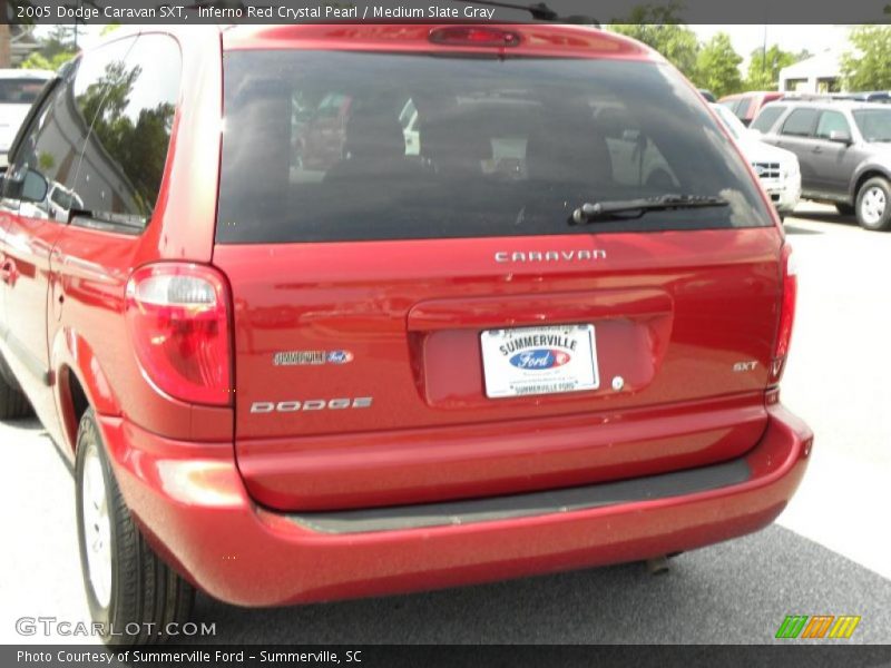 Inferno Red Crystal Pearl / Medium Slate Gray 2005 Dodge Caravan SXT