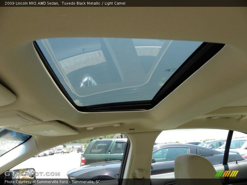 Tuxedo Black Metallic / Light Camel 2009 Lincoln MKS AWD Sedan