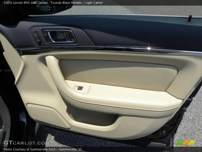 Tuxedo Black Metallic / Light Camel 2009 Lincoln MKS AWD Sedan