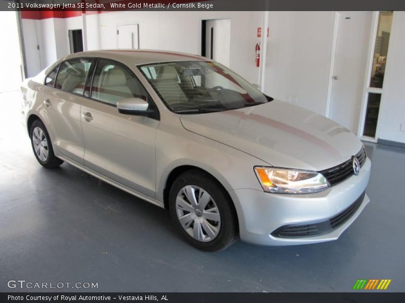 White Gold Metallic / Cornsilk Beige 2011 Volkswagen Jetta SE Sedan