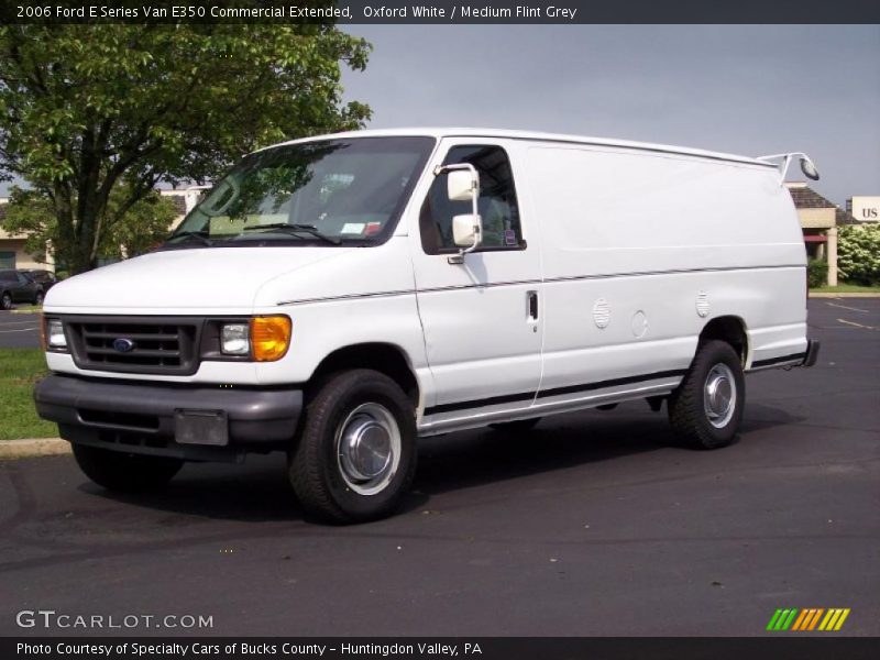 Oxford White / Medium Flint Grey 2006 Ford E Series Van E350 Commercial Extended