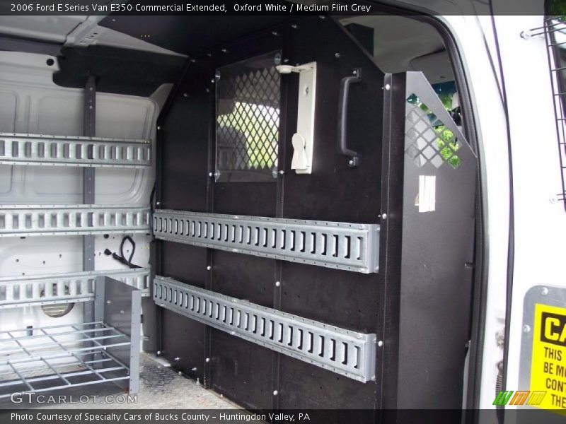 Oxford White / Medium Flint Grey 2006 Ford E Series Van E350 Commercial Extended