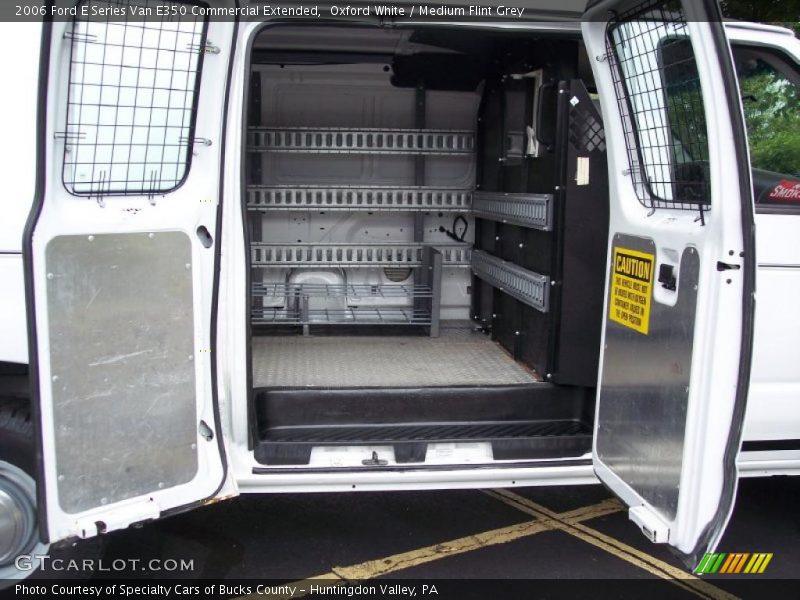 Oxford White / Medium Flint Grey 2006 Ford E Series Van E350 Commercial Extended