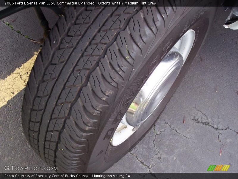 Oxford White / Medium Flint Grey 2006 Ford E Series Van E350 Commercial Extended