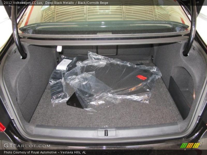 Deep Black Metallic / Black/Cornsilk Beige 2012 Volkswagen CC Lux