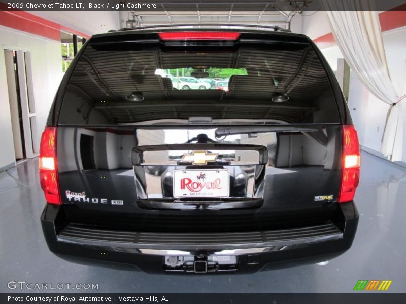 Black / Light Cashmere 2009 Chevrolet Tahoe LT