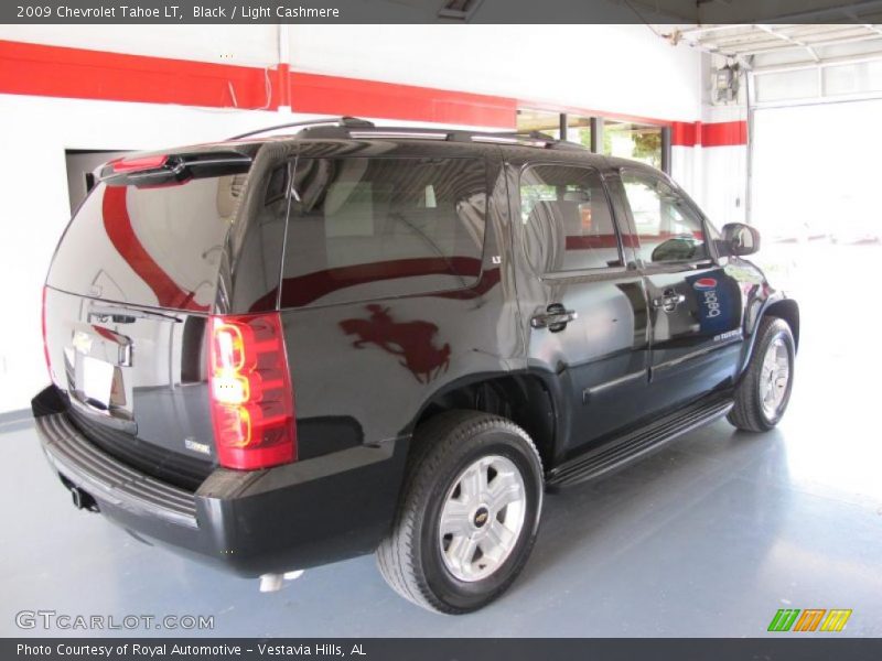 Black / Light Cashmere 2009 Chevrolet Tahoe LT