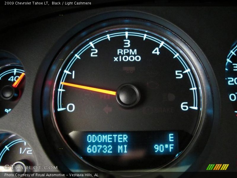 Black / Light Cashmere 2009 Chevrolet Tahoe LT
