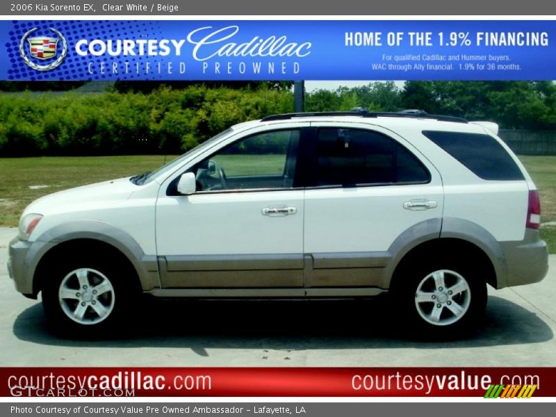 Clear White / Beige 2006 Kia Sorento EX