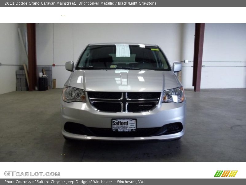 Bright Silver Metallic / Black/Light Graystone 2011 Dodge Grand Caravan Mainstreet