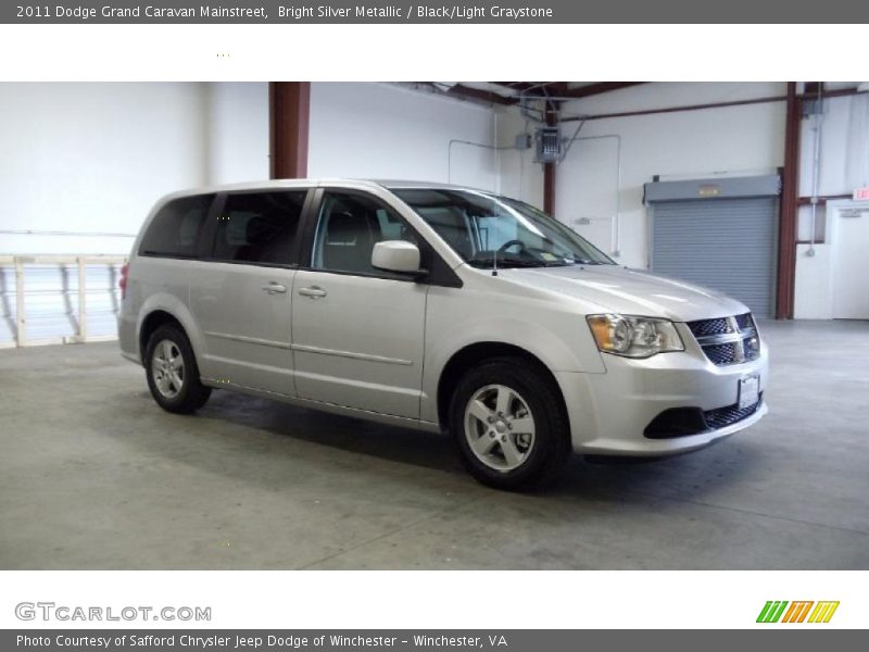 Bright Silver Metallic / Black/Light Graystone 2011 Dodge Grand Caravan Mainstreet