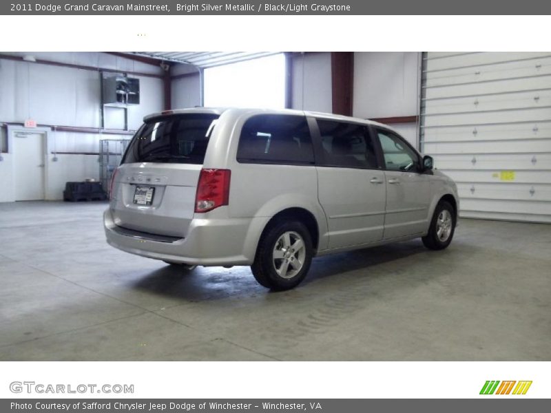 Bright Silver Metallic / Black/Light Graystone 2011 Dodge Grand Caravan Mainstreet
