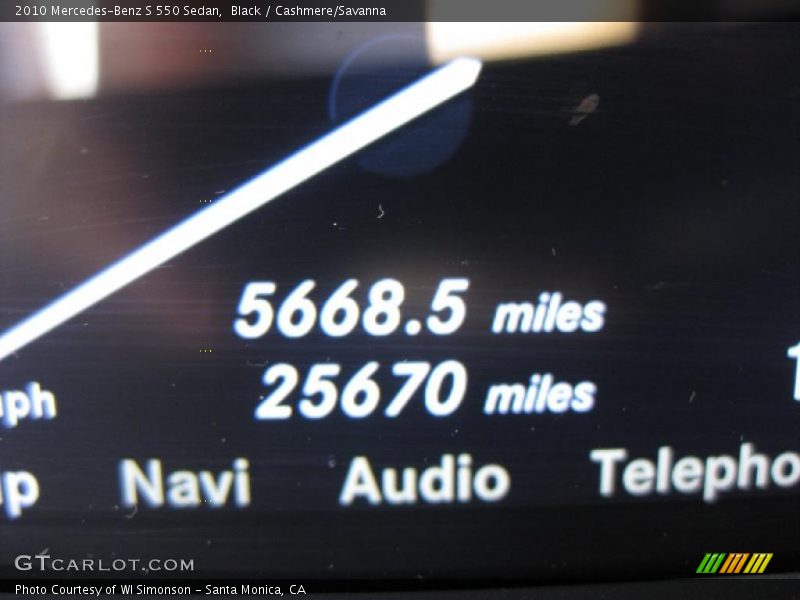 Black / Cashmere/Savanna 2010 Mercedes-Benz S 550 Sedan