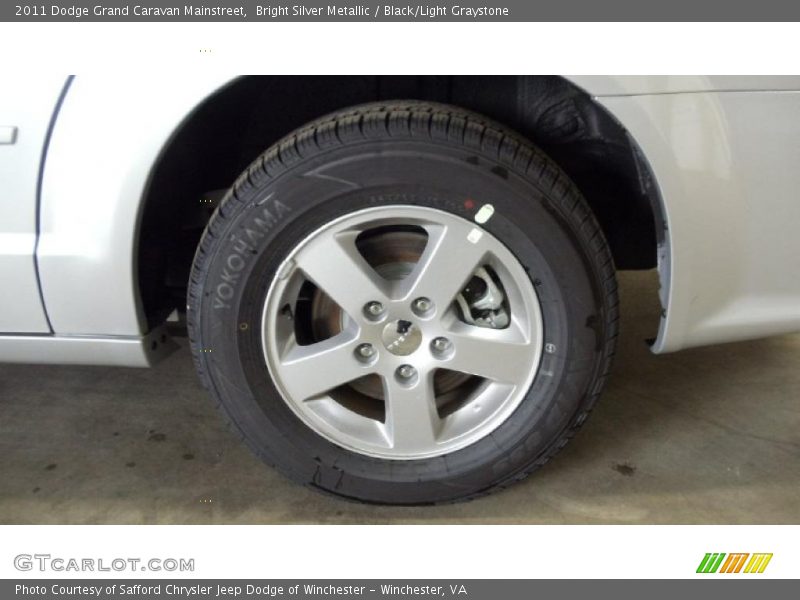 Bright Silver Metallic / Black/Light Graystone 2011 Dodge Grand Caravan Mainstreet