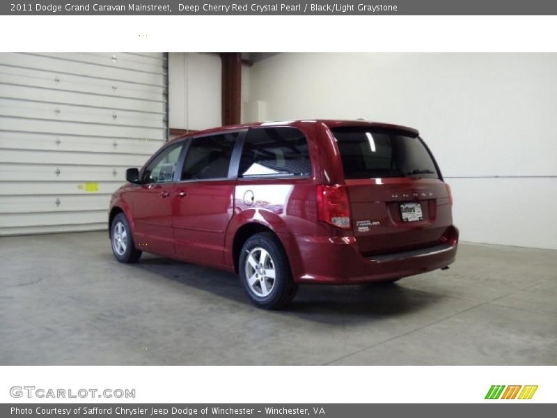 Deep Cherry Red Crystal Pearl / Black/Light Graystone 2011 Dodge Grand Caravan Mainstreet