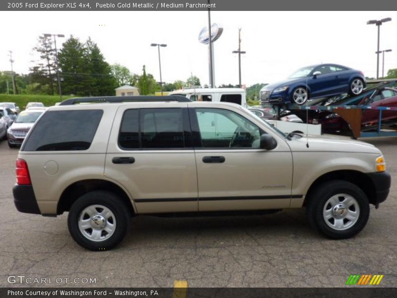  2005 Explorer XLS 4x4 Pueblo Gold Metallic