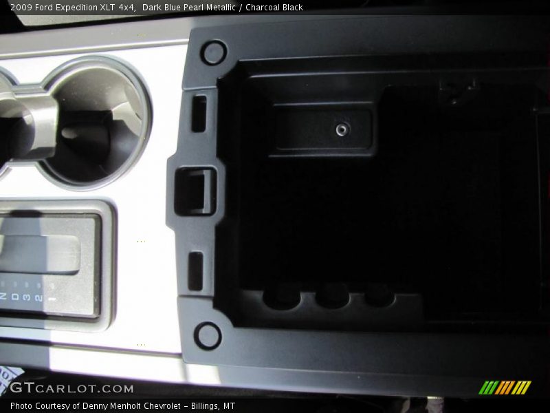 Dark Blue Pearl Metallic / Charcoal Black 2009 Ford Expedition XLT 4x4