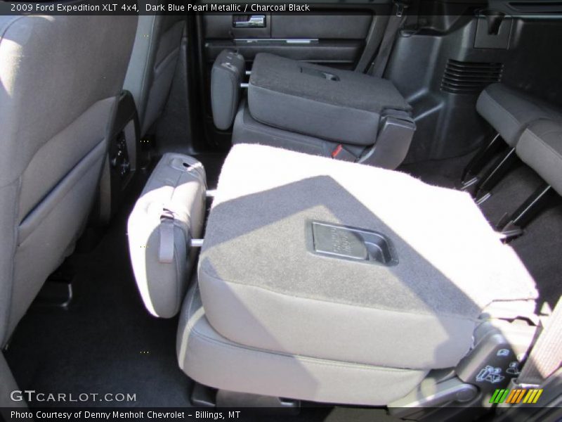 Dark Blue Pearl Metallic / Charcoal Black 2009 Ford Expedition XLT 4x4