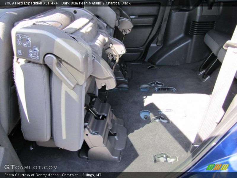 Dark Blue Pearl Metallic / Charcoal Black 2009 Ford Expedition XLT 4x4
