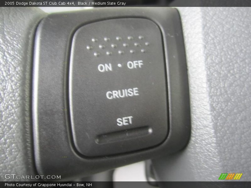 Black / Medium Slate Gray 2005 Dodge Dakota ST Club Cab 4x4