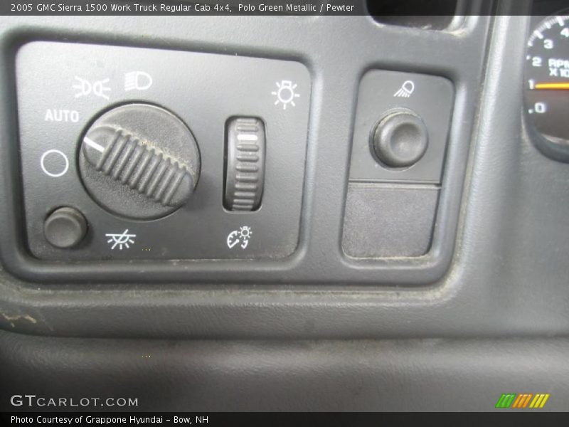 Polo Green Metallic / Pewter 2005 GMC Sierra 1500 Work Truck Regular Cab 4x4