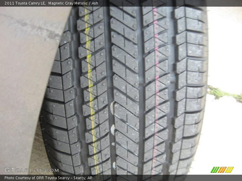Magnetic Gray Metallic / Ash 2011 Toyota Camry LE