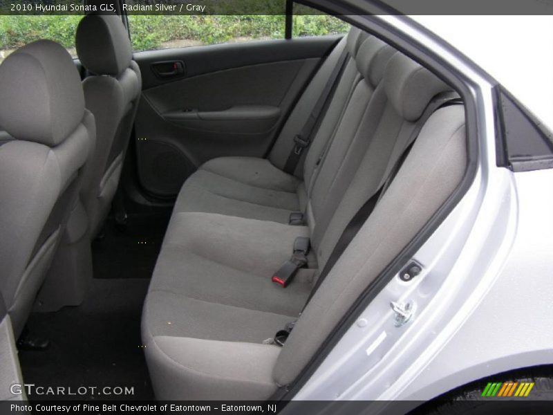 Radiant Silver / Gray 2010 Hyundai Sonata GLS