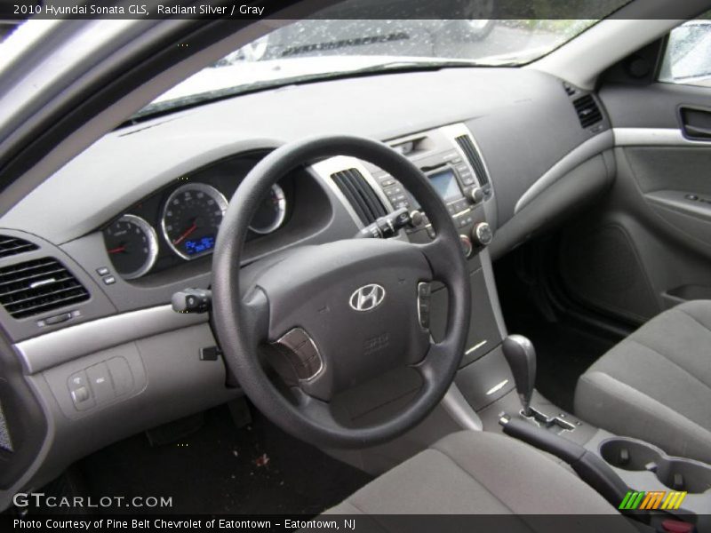 Radiant Silver / Gray 2010 Hyundai Sonata GLS