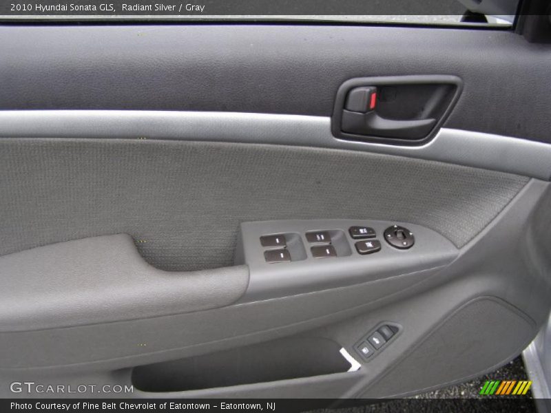 Radiant Silver / Gray 2010 Hyundai Sonata GLS