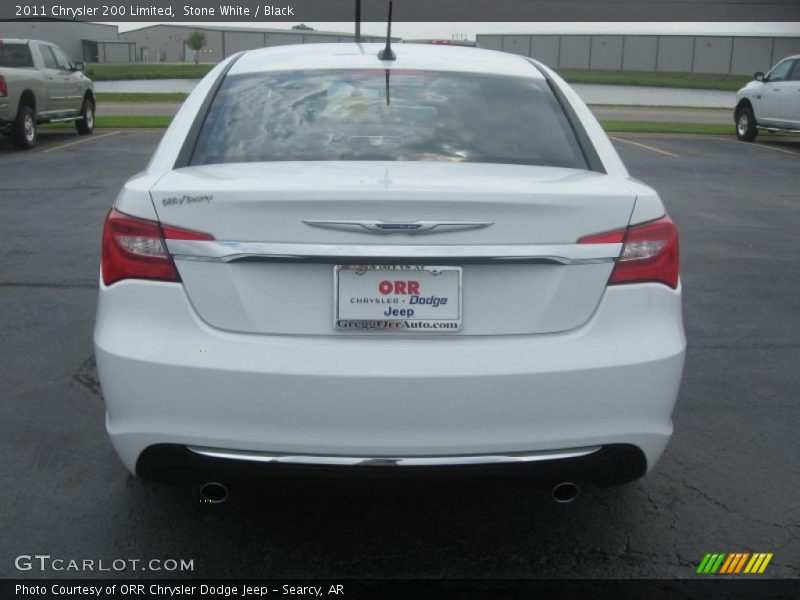 Stone White / Black 2011 Chrysler 200 Limited