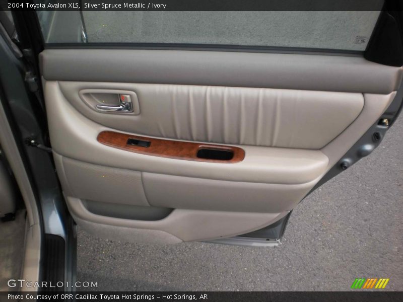 Silver Spruce Metallic / Ivory 2004 Toyota Avalon XLS