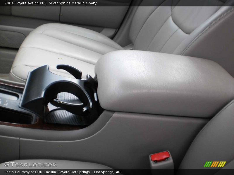 Silver Spruce Metallic / Ivory 2004 Toyota Avalon XLS