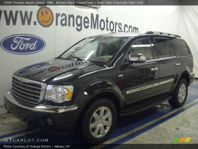 Brilliant Black Crystal Pearl / Dark Slate Gray/Light Slate Gray 2008 Chrysler Aspen Limited 4WD