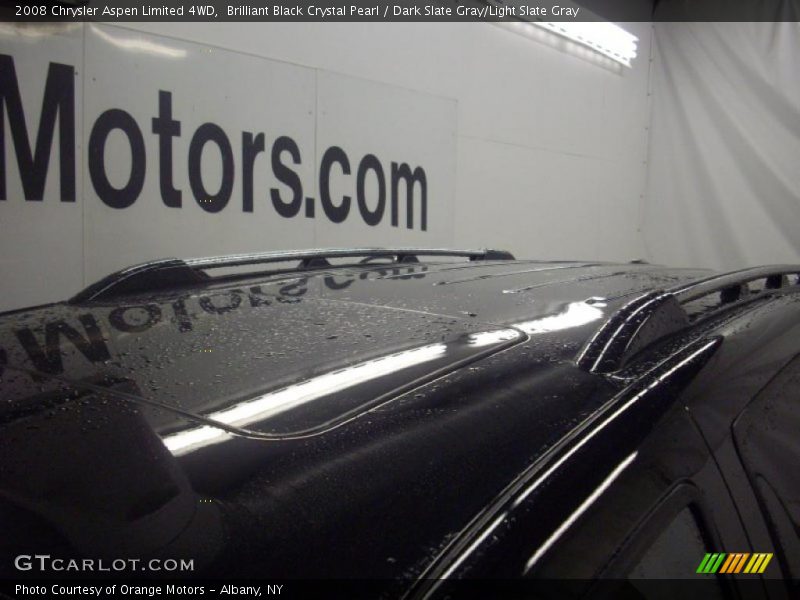 Brilliant Black Crystal Pearl / Dark Slate Gray/Light Slate Gray 2008 Chrysler Aspen Limited 4WD