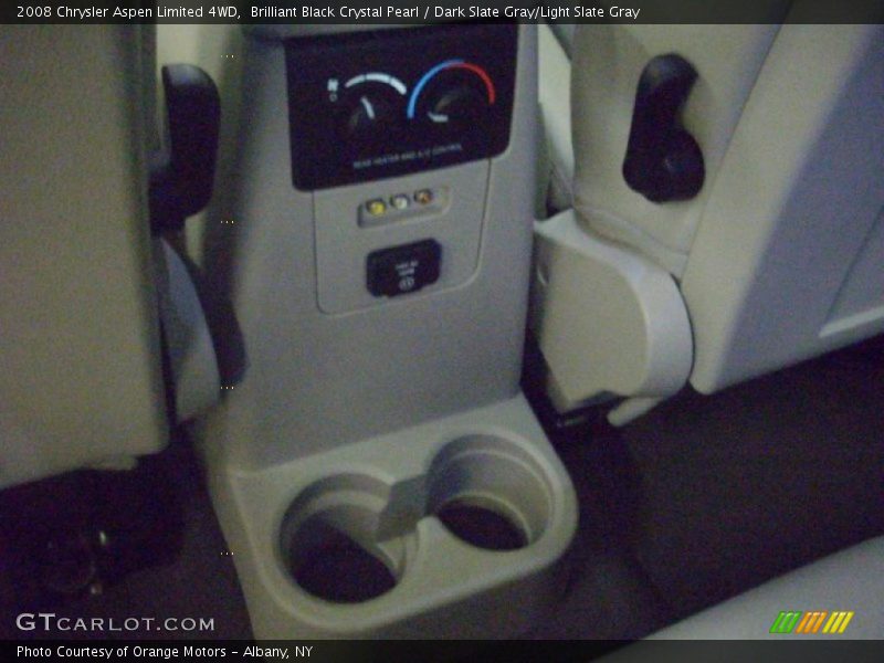 Brilliant Black Crystal Pearl / Dark Slate Gray/Light Slate Gray 2008 Chrysler Aspen Limited 4WD