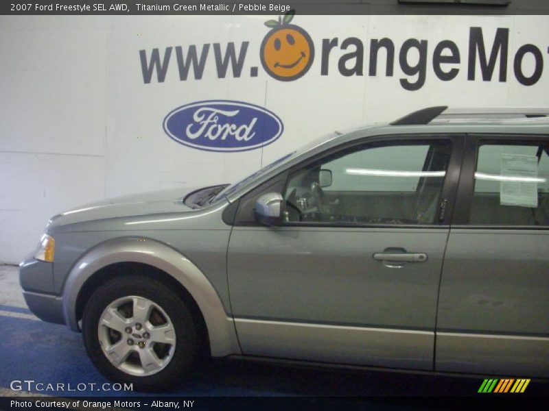 Titanium Green Metallic / Pebble Beige 2007 Ford Freestyle SEL AWD