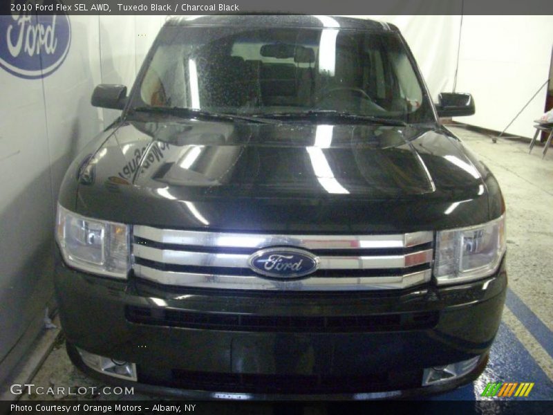 Tuxedo Black / Charcoal Black 2010 Ford Flex SEL AWD