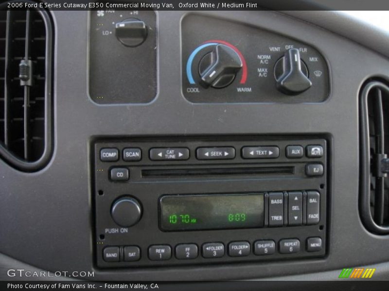 Controls of 2006 E Series Cutaway E350 Commercial Moving Van