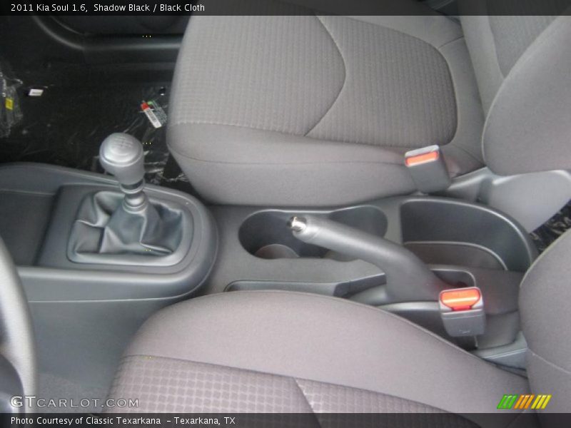 Shadow Black / Black Cloth 2011 Kia Soul 1.6