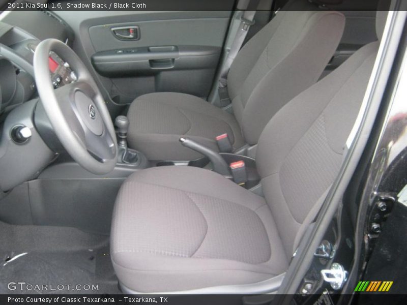 Shadow Black / Black Cloth 2011 Kia Soul 1.6