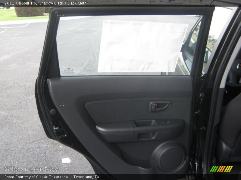 Shadow Black / Black Cloth 2011 Kia Soul 1.6