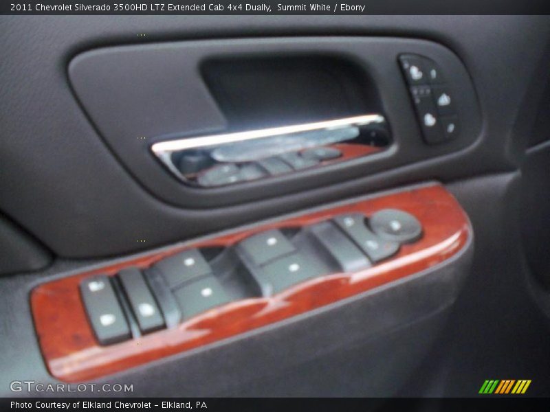 Summit White / Ebony 2011 Chevrolet Silverado 3500HD LTZ Extended Cab 4x4 Dually